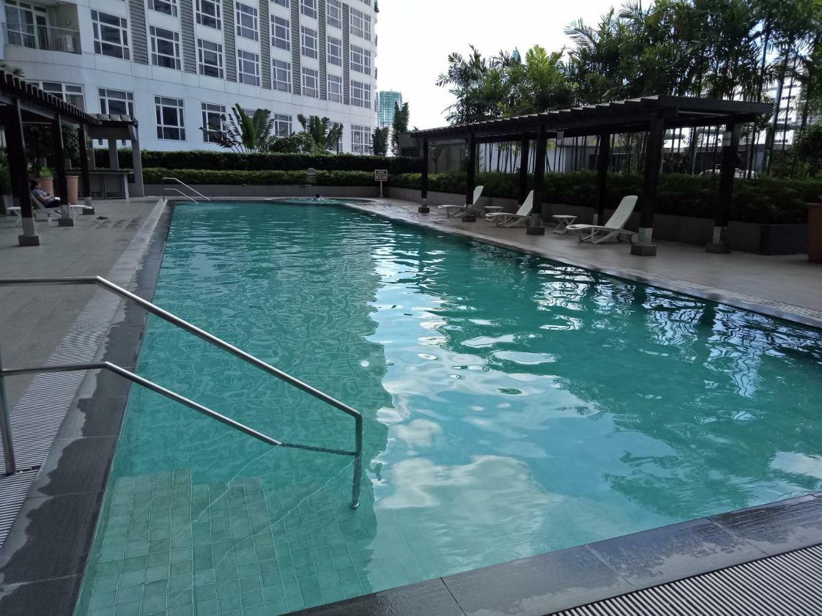 N Place At Soho Central Manila Esterno foto